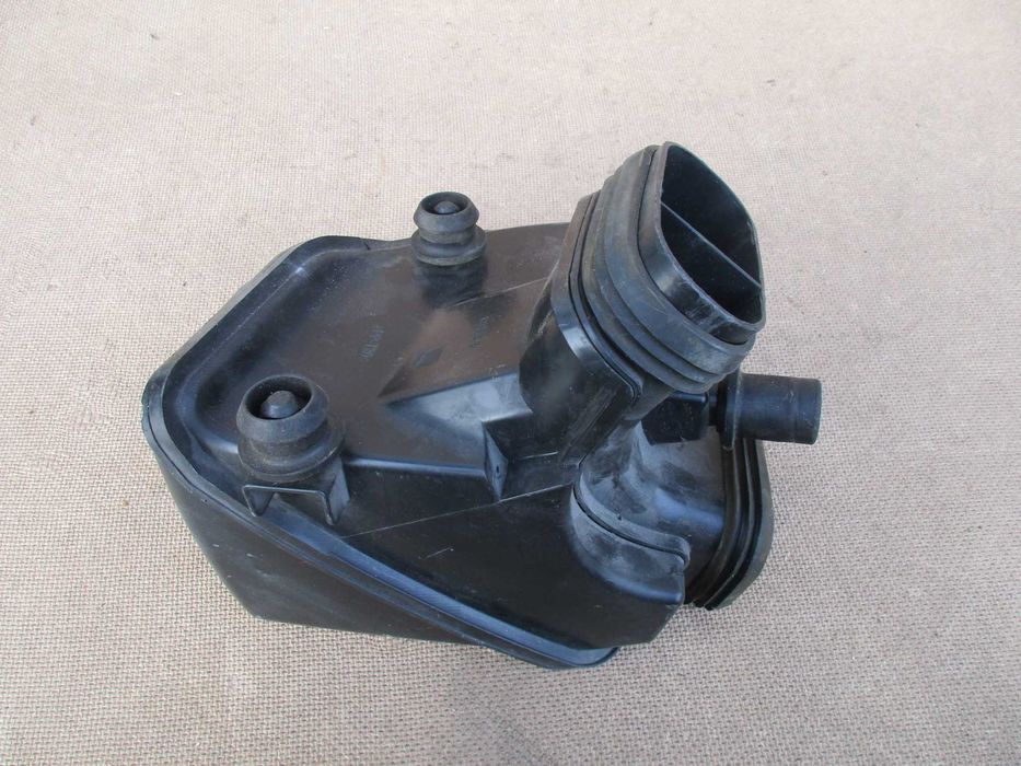 Rezonator powietrza OPEL ASTRA J 1.4 1.6