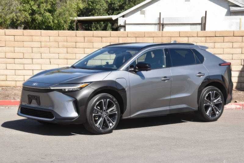 2023 Toyota bZ4X Limited