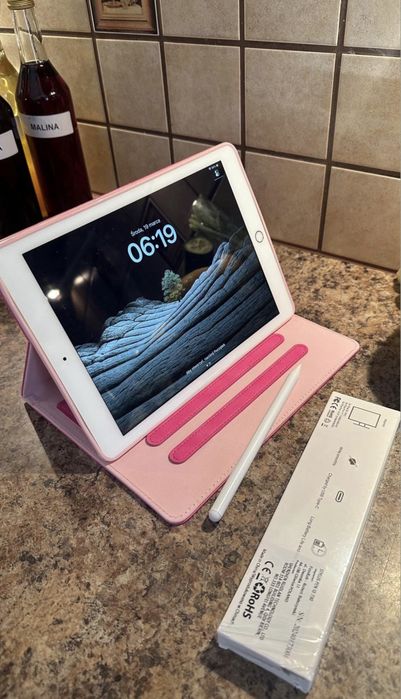 Tablet iPad Apple Retina 10” - TOUCH ID - PROCREATE