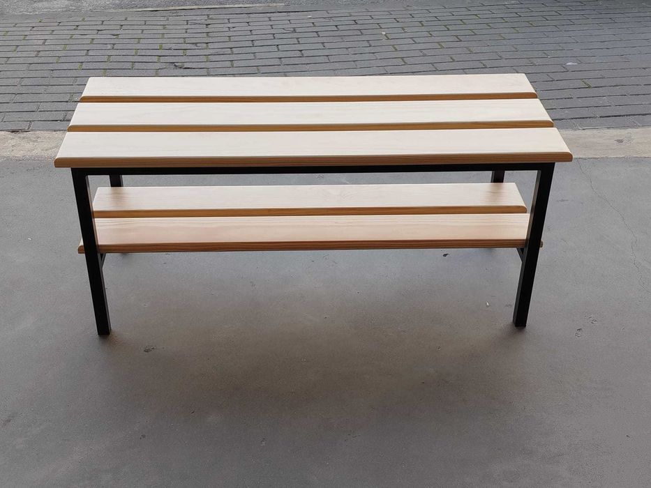 Banco Balneário em Pinho Envernizado - NOVO