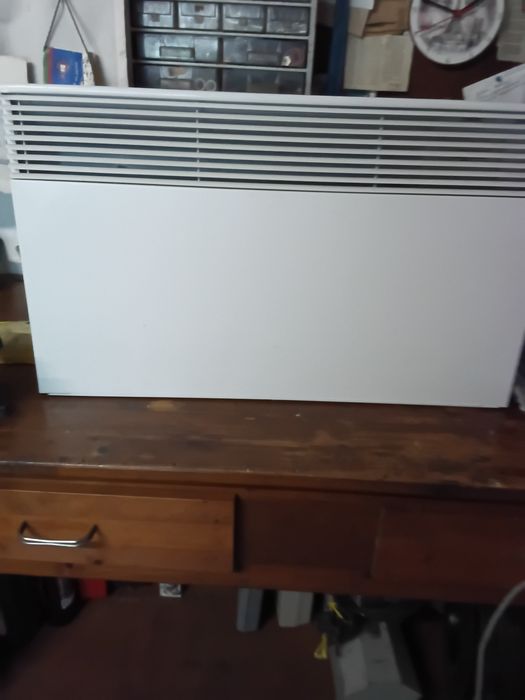 Wall-mounted radiator436681344434851842