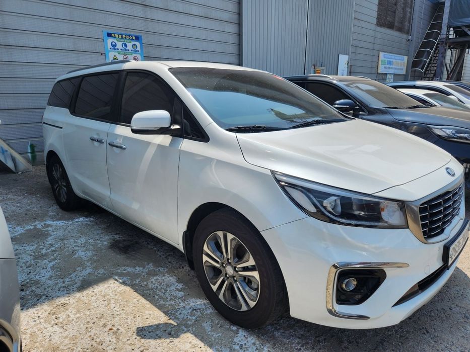 Мінівен Kia Carnival 2019 2.2 diesel 8AT