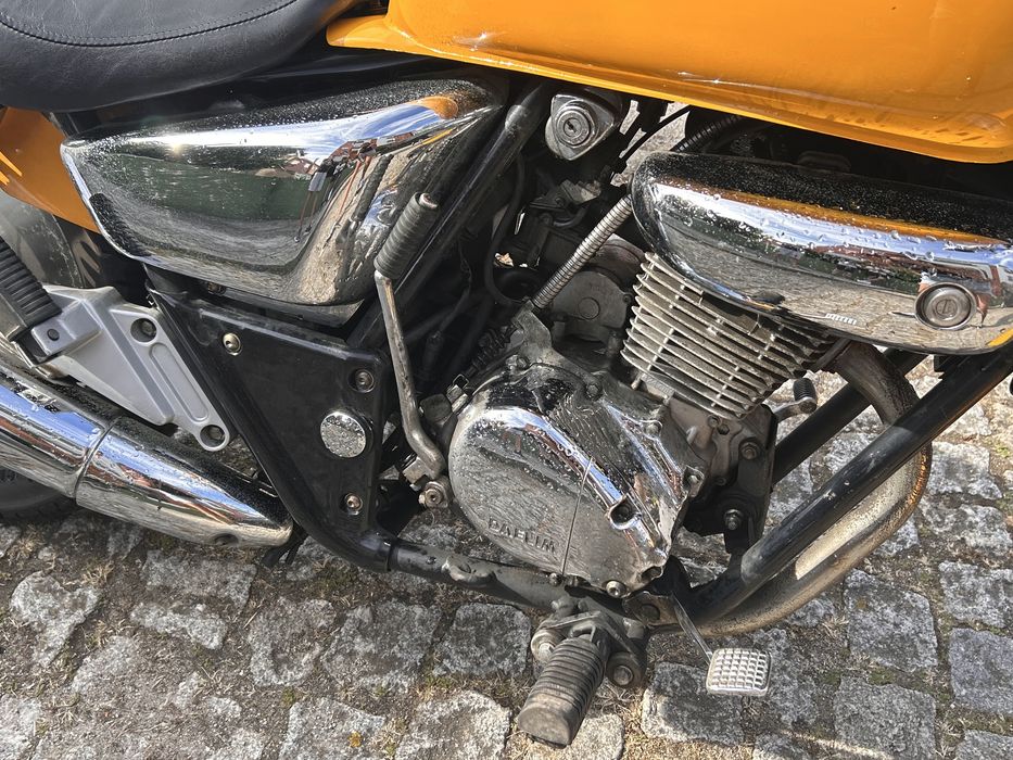 Moto Daelim VT 125