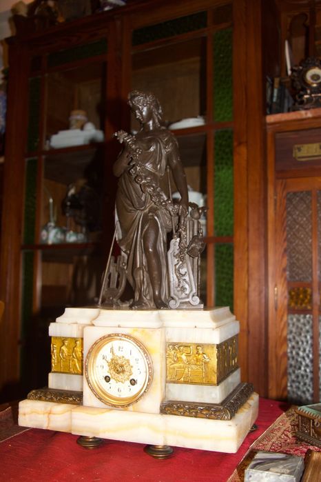 Reparação restauro relógios antigos de pêndulo