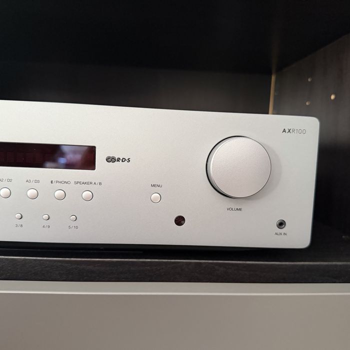Amplificador Hi Fi Cambrigde Audio AXR 100