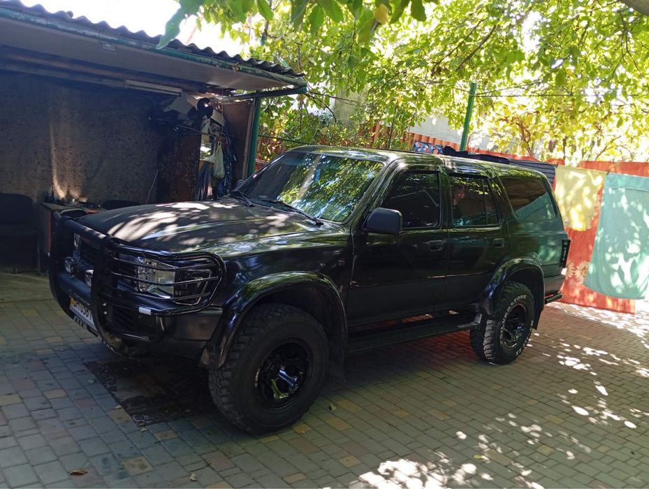 Продам хороший внедорожник 4Runner