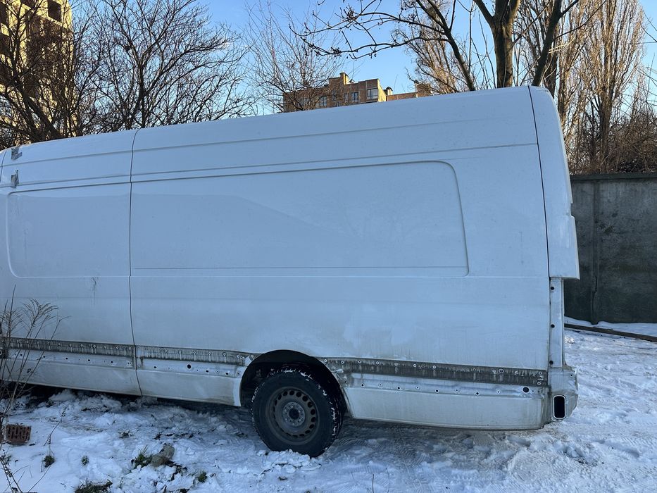 Кузов, бочина, четверть Sprinter 907 Спрінтер 907