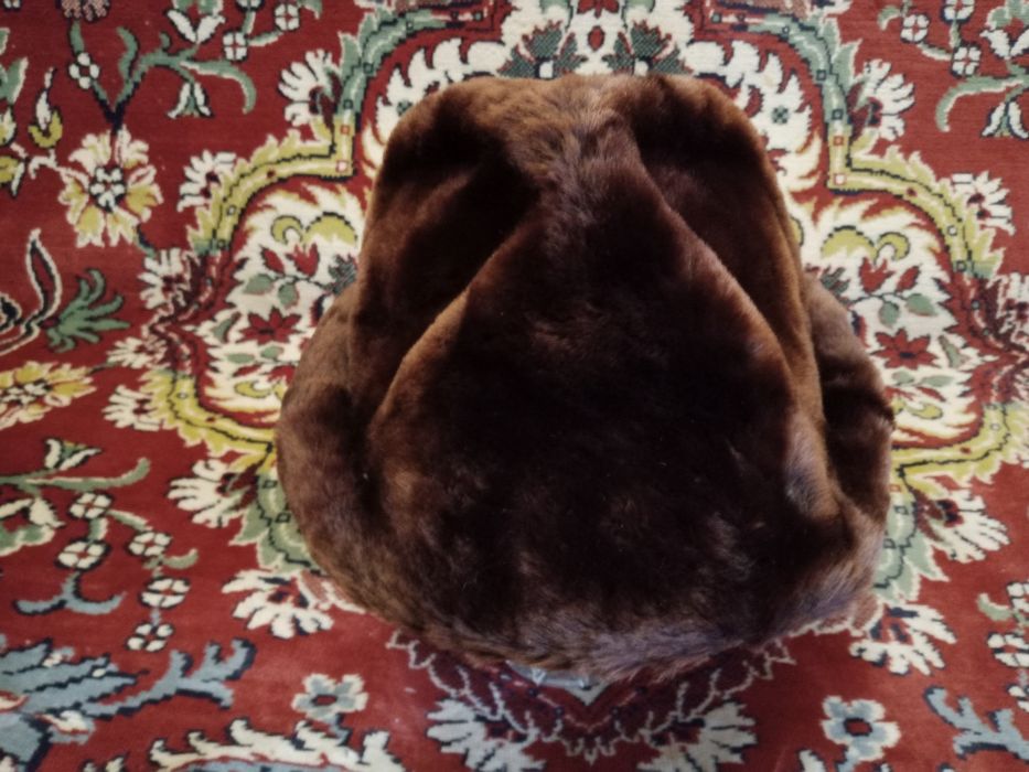 Шапка мужская натуральная цигейка овчина б/у