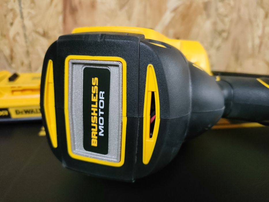 Gwoździarka sztyfciarka DeWalt DCN 660 D2