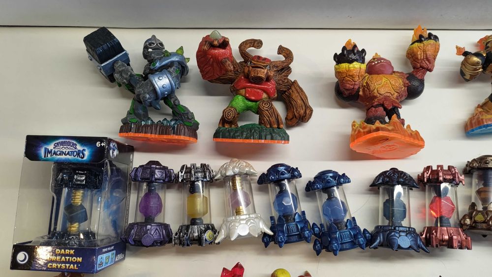 Игрушки монстры скайландер.skylander Activision.оригинал.статуэтка.