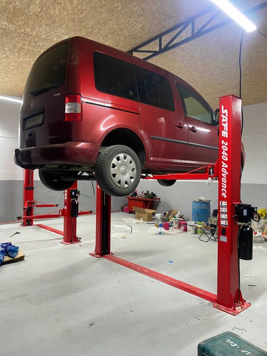 Підйомник двостійковий