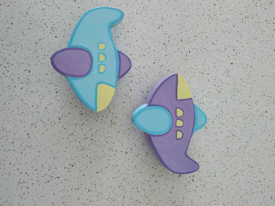 Puxadores gaveta com flor em madeira e pintados à mão