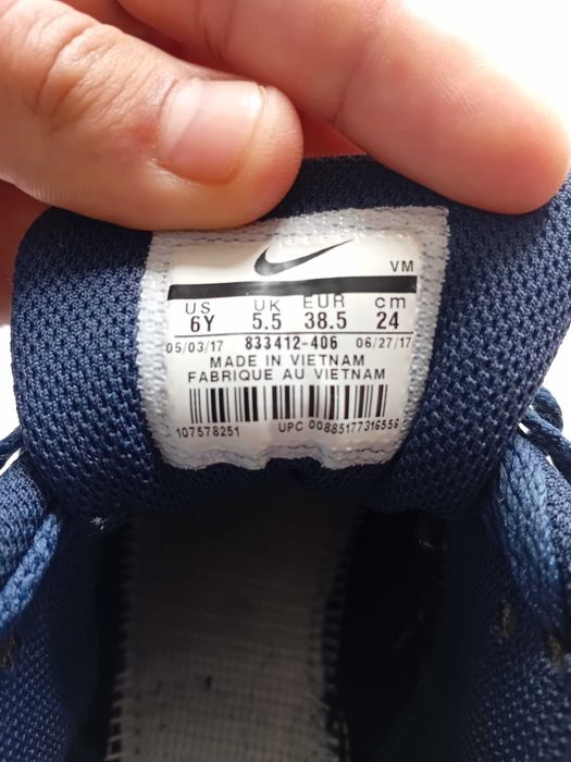 Nike Air Max em bom estado