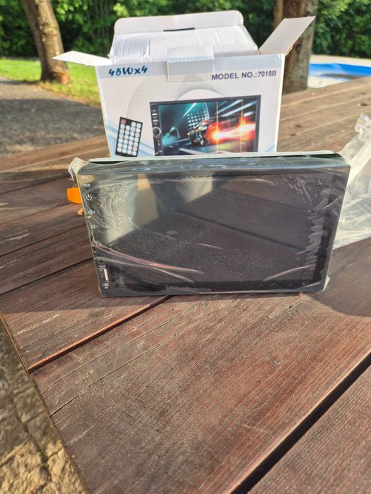 Auto radio barato novo