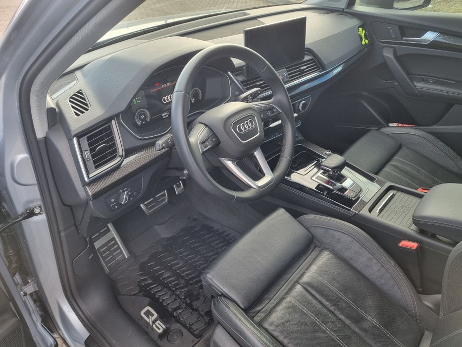 Audi Q5 FY 55e TFSI PHEV S-tronic (367 к.с.) Quattro • S-Line Джерело: