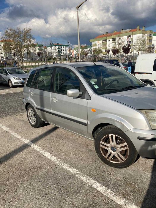 Ford Fusion 1.4 tdci
