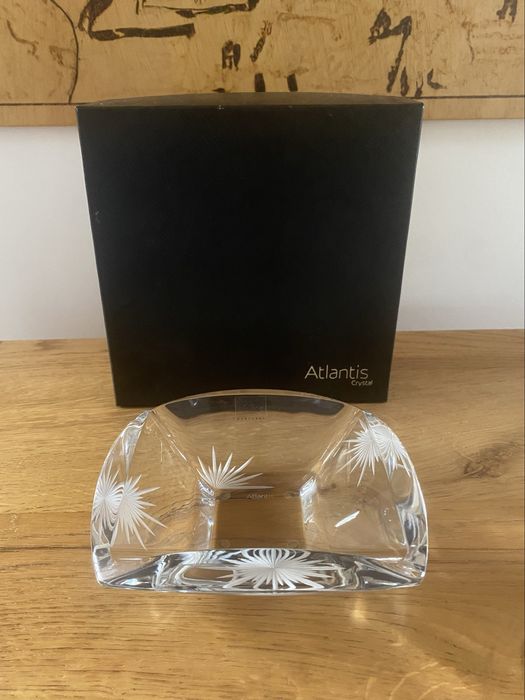 Cinzeiro Atlantis novo, na embalagem original