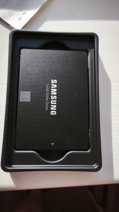 SSD диск Samsung 870 Evo-Series 500GB 2.5" SATA III V-NAND 3bit MLC (TLC) (MZ-77E500BW/MZ-77E500B/EU)