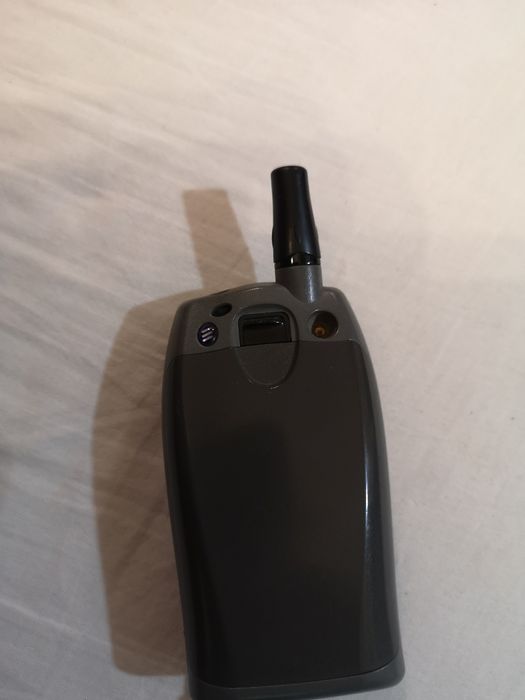 Telefon Ericsson T20s + ładowarka