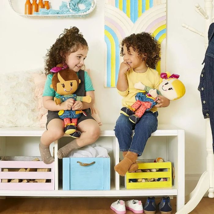 Кукла для развития Кукла Playskool тренировка с молниями, шнурками