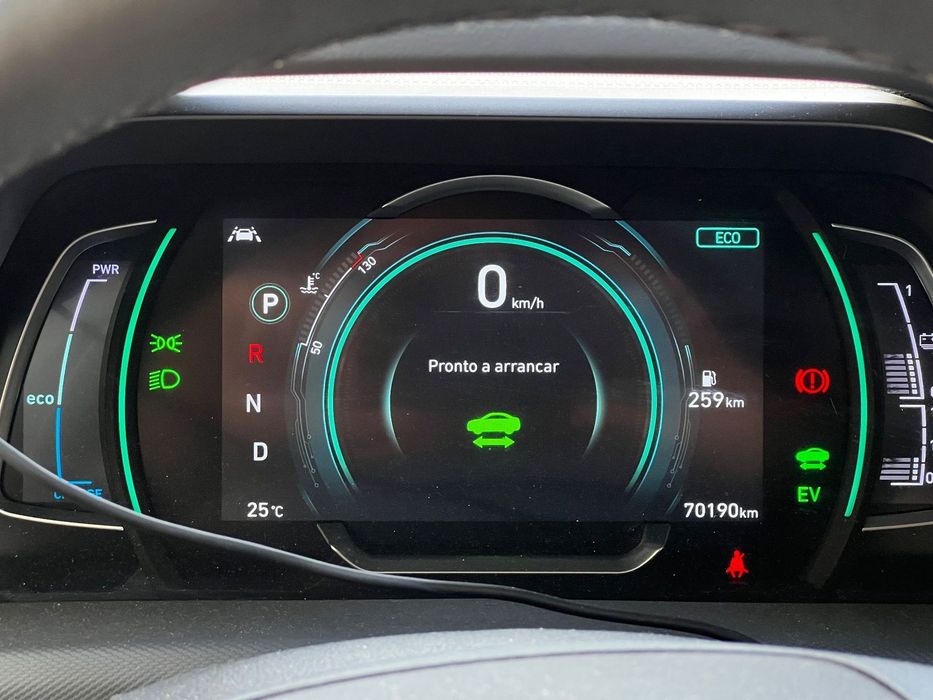 Hyundai Ioniq 1.6 GDI HEV Hybrid Tech