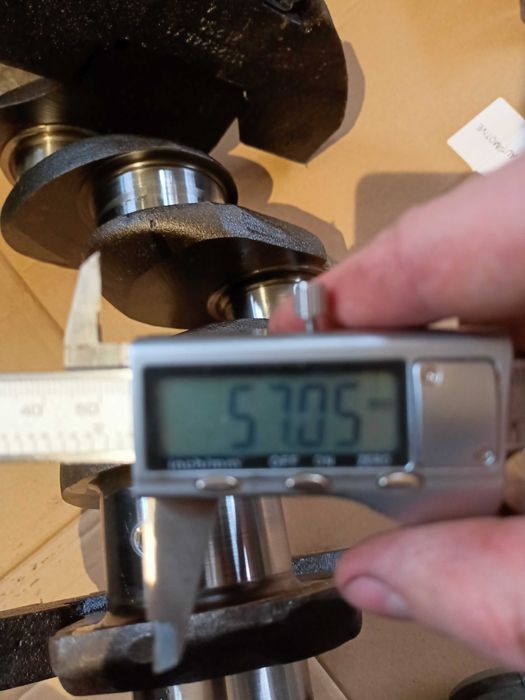 wał korbowy panewki massey ferguson mf ursus 3512,255,235,2812,c360 3P