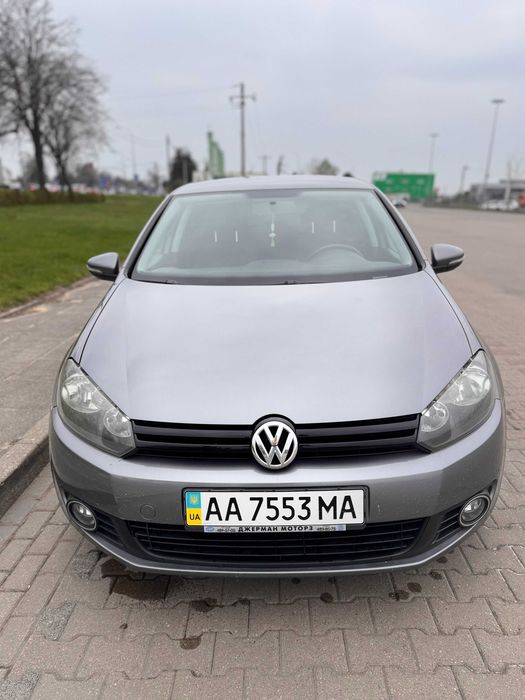 Volkswagen Golf 2011 - $8900