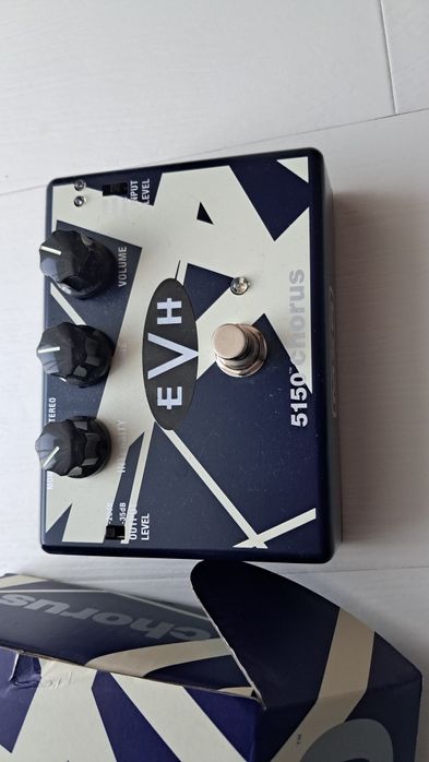 Mxr EVH chorus 5150