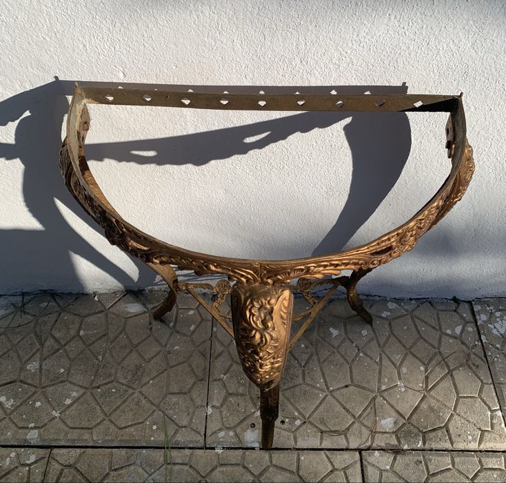 Mesa em Brecha da Arrábida