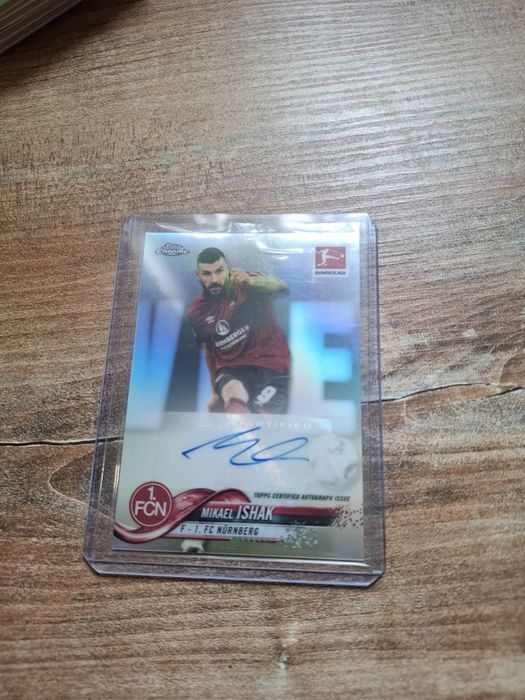 Karta kolekcjonerska z autografem Mikael Ishak. Stan bardzo dobry.