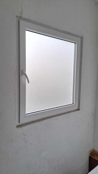 Janelas PVC oscilo-batentes