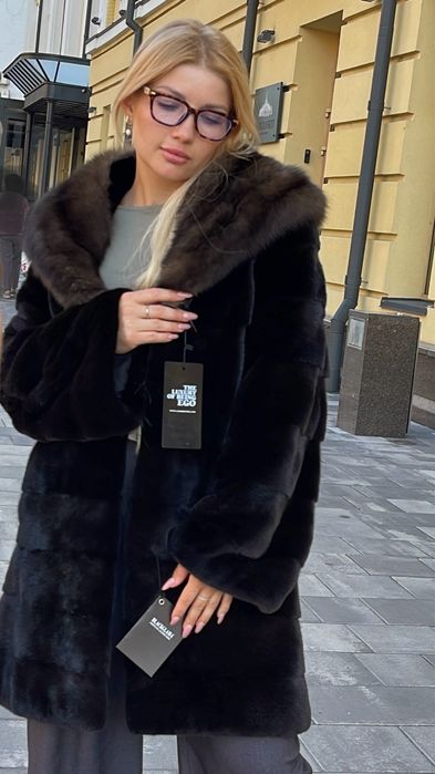 Шуба норкова Black glama номерна ворот соболь баргузин р.ХС-С-М