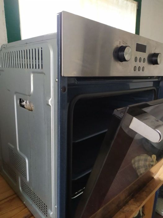 Духовка конвекционная