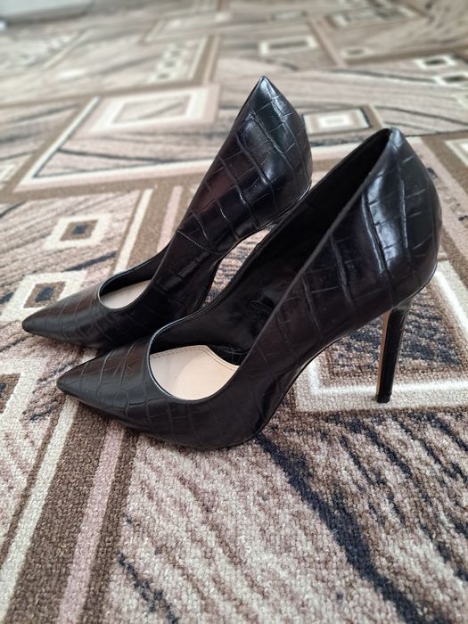 Продам  туфли  Zara