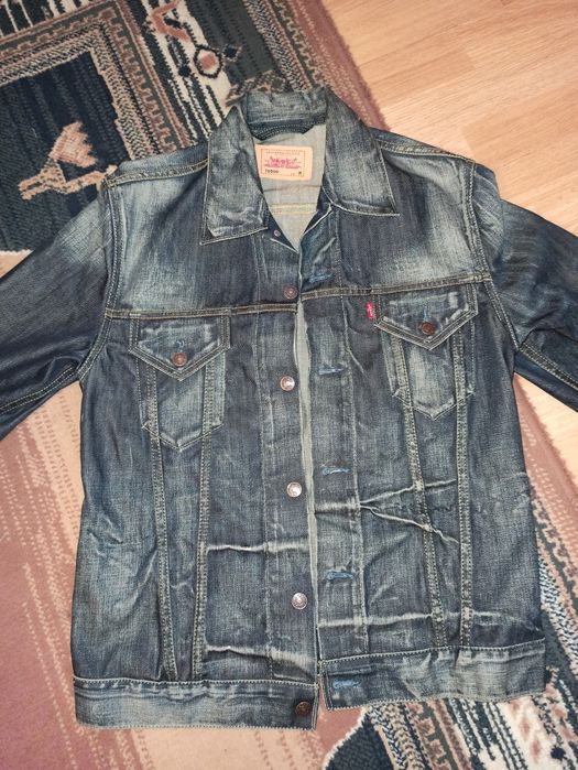 Kurtka jeansowa Levis - M