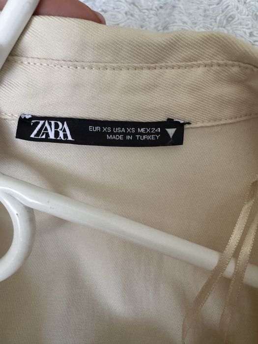 Бежевий комбінезон zara xs