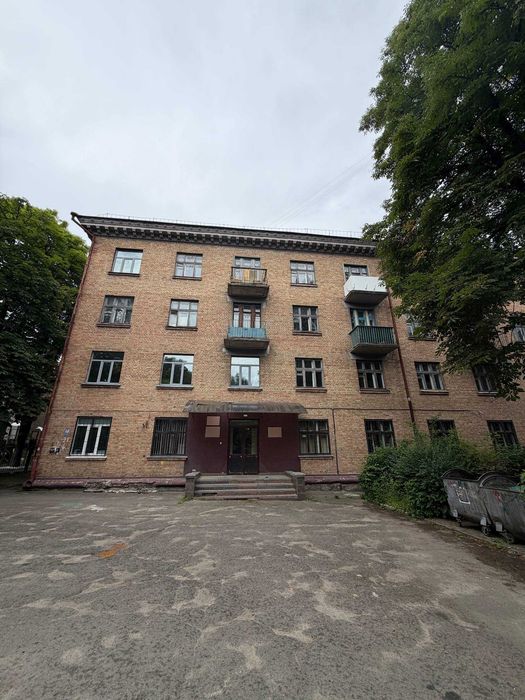 Окрема нежитлова будівля Солом'янський район