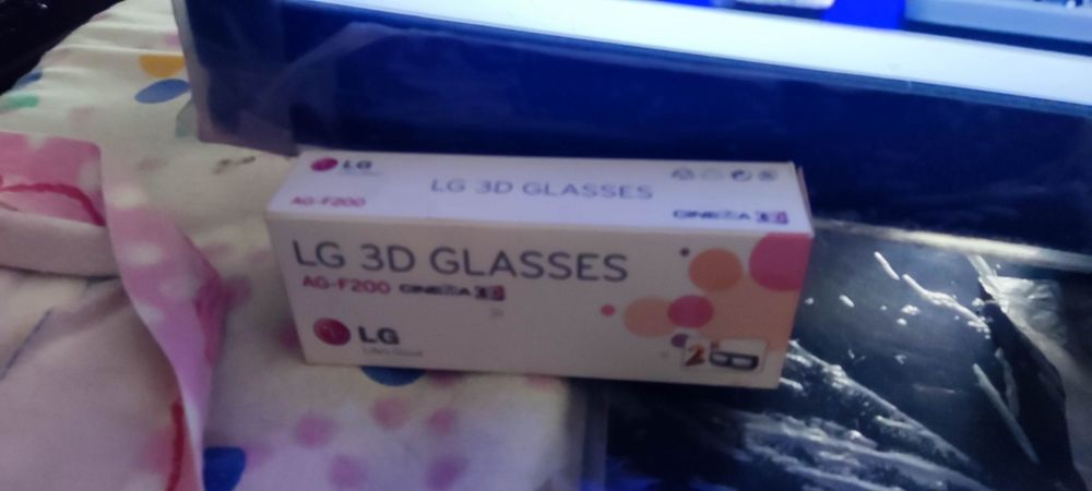 TV LG 32" 3D com óculos