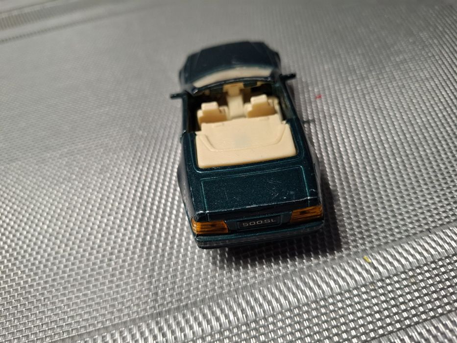 Maisto Mercedes Benz 500sl