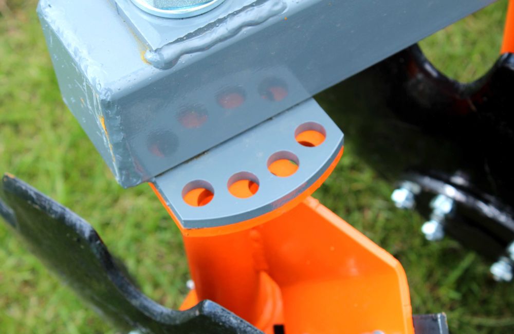 ДУЖЕ ЯКІСНИЙ ДИСКОПЛУГ до Т-40 VINMET 1,6 борона, дисковий агрегат