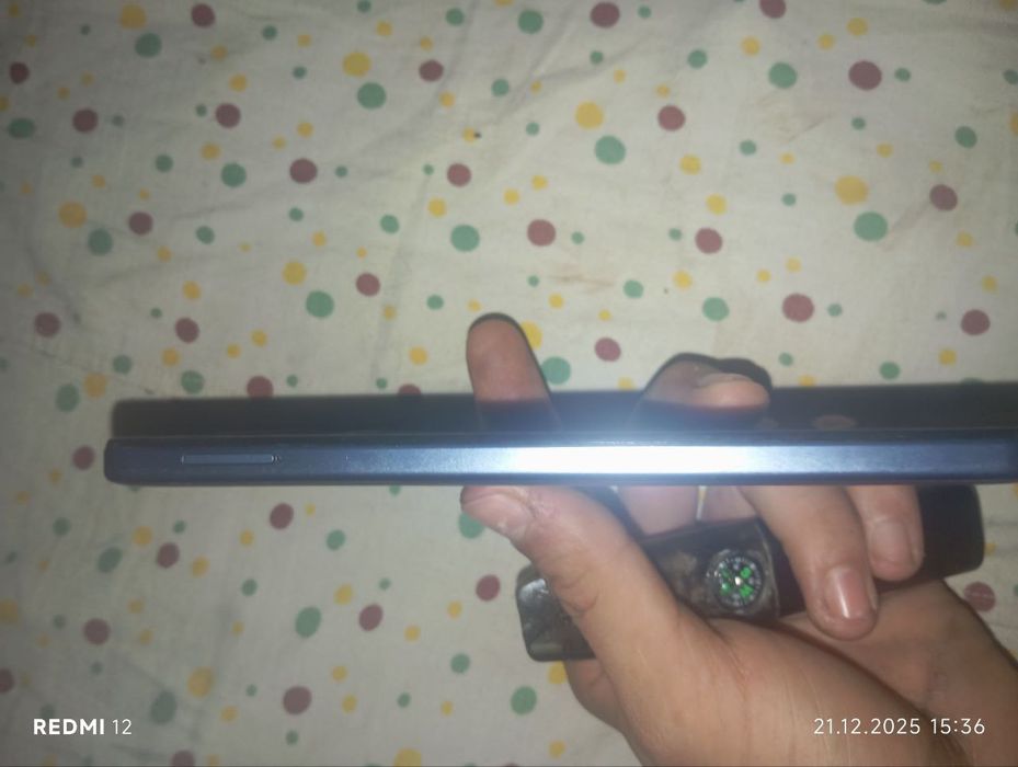 Продам телефон в не плохом состоянии moto g 24 power срочно