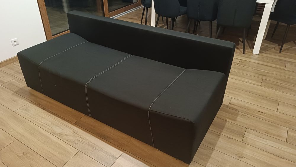 Kanapa czarna rozkladana