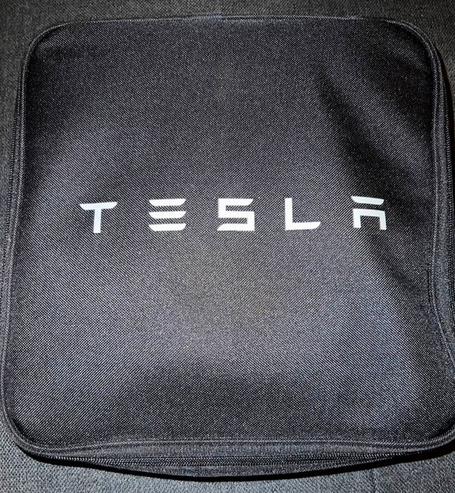 Carregador doméstico Tesla original