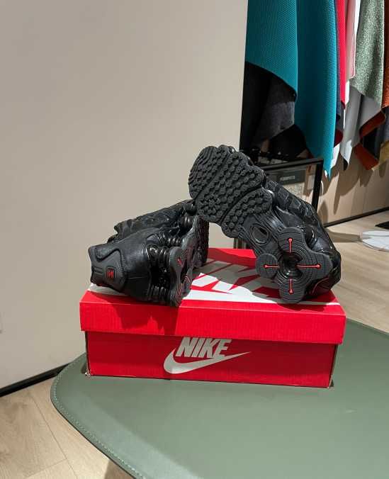 Shox_TL_Black R.40