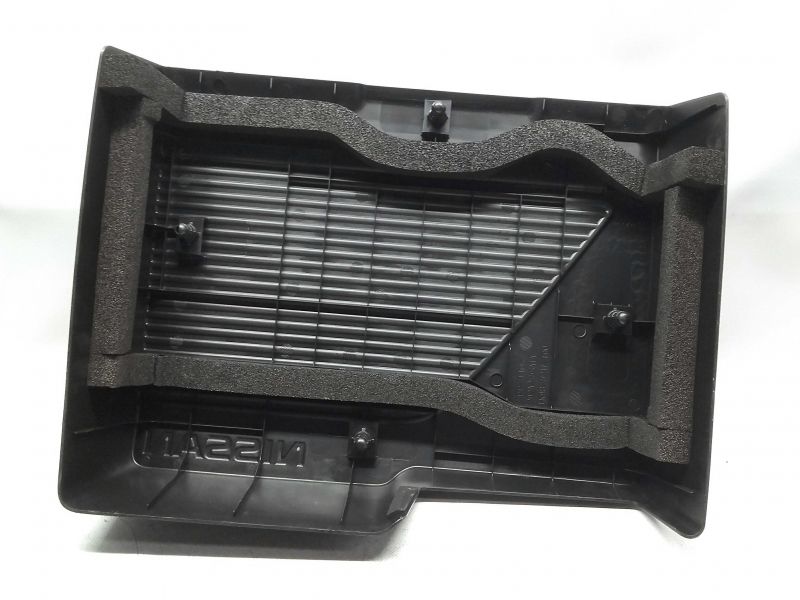 Cobertura do motor / blindagem superior do motor NISSAN Leaf EV (ZE1)