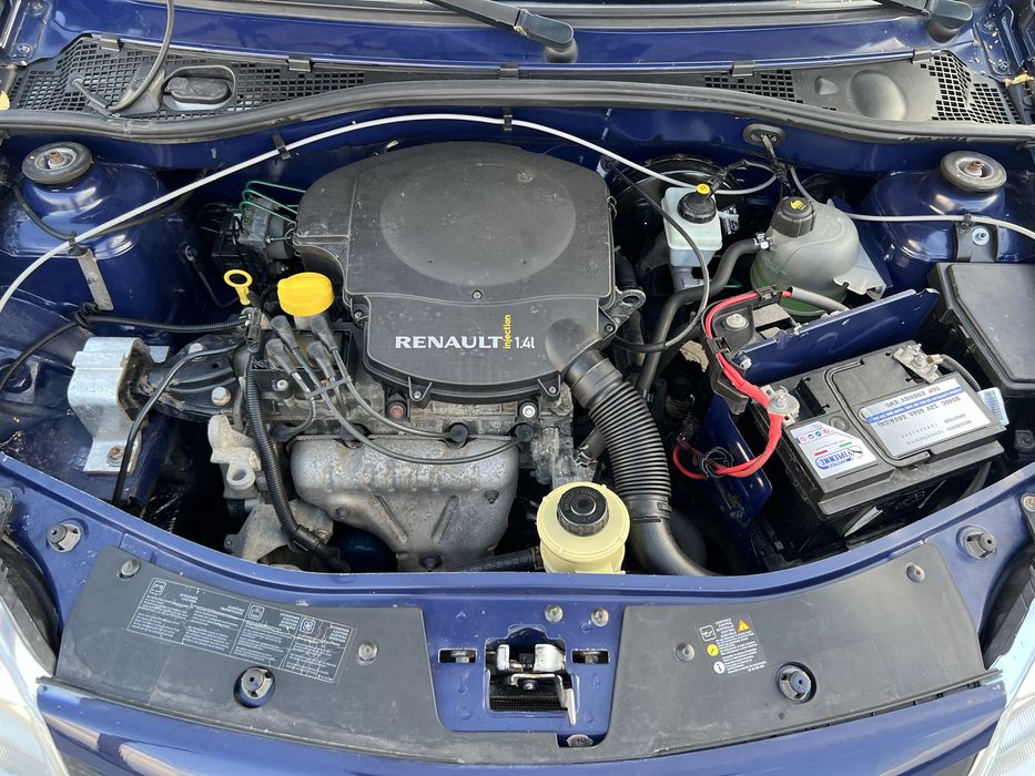 Продам Dacia Sandero 1.4 бенз