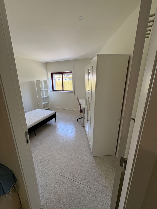 Quarto para estudante