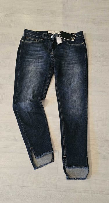 Elisabetta Franchi jeansy włoskie orginalne roz 31
