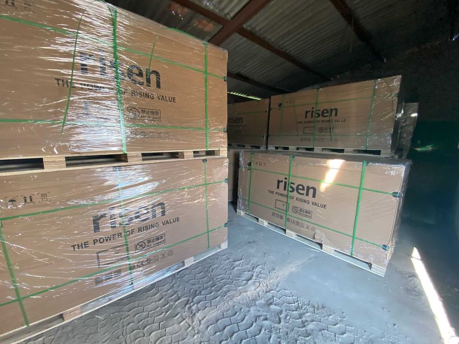 Сонячні панелі батареї rsm144-10-610bndg 610Вт Risen Чернівці