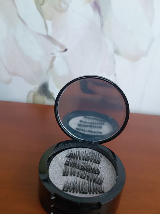 Zestaw magnetycznych rzęs